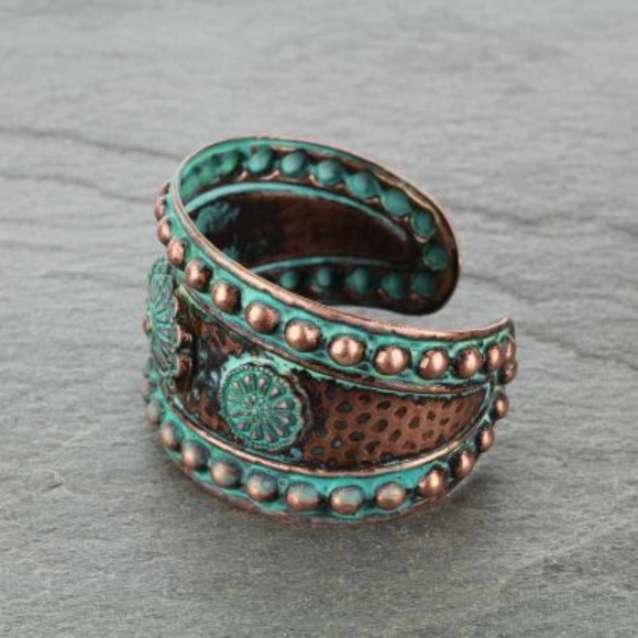Western Concho Cuff Bracelet - Picture 3 of 3